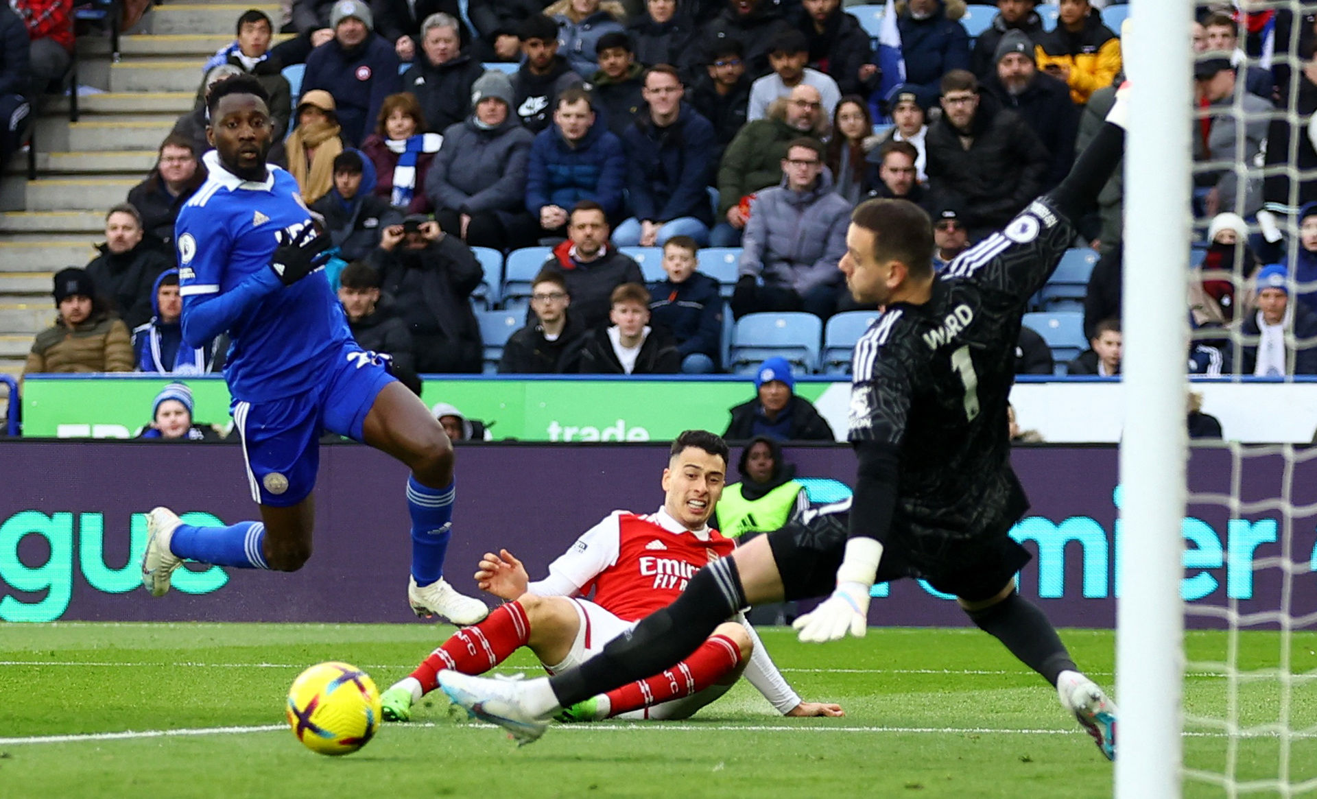 对于俱乐部 对于俱乐部